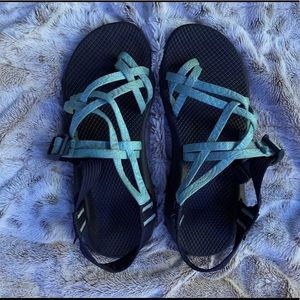 Chacos two strap with toe strap